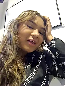 ZoeBianchi online show from 01-23-25, 04:48