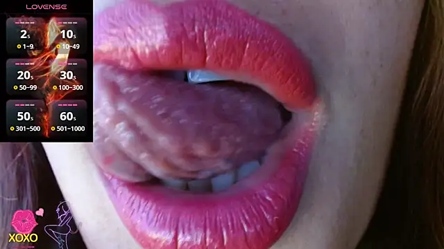 Snapshot of miss_evoleth2 chatting on 10-29-25, 05:58 miss evoleth2 online show from 10-29-25, 05:58