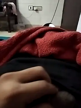 delhiboyooo online show from 12-17-24, 05:36