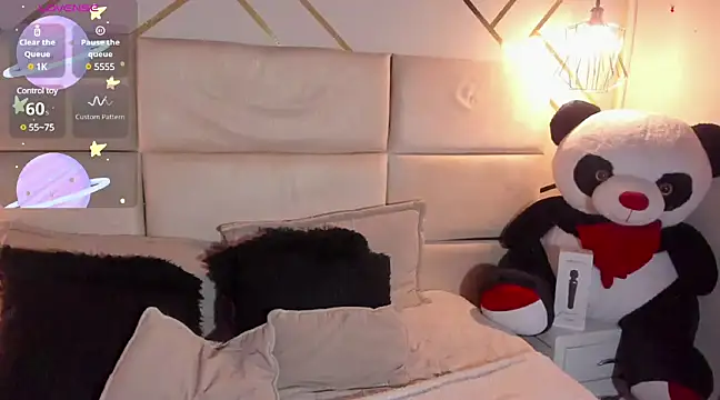 Nathaliajonees online show from 02-12-25, 12:44