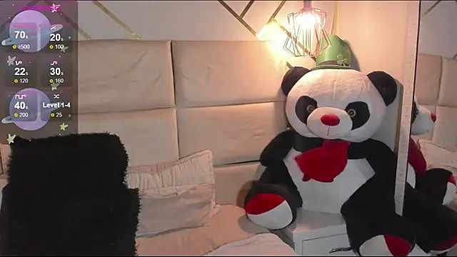 Nathaliajonees online show from 10-23-25, 12:26