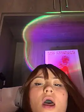 Snapshot of karlahush chatting on 12-21-24, 02:30 karlahush online show from 12-21-24, 02:30