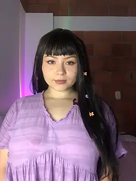 Snapshot of karlahush chatting on 09-27-25, 08:25 karlahush online show from 09-27-25, 08:25