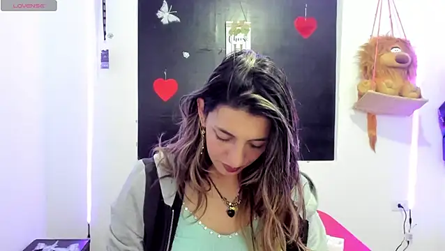 queen-natty online show from 01-10-25, 04:33