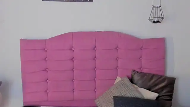 kyle8 ls online show from 09-25-25, 01:31