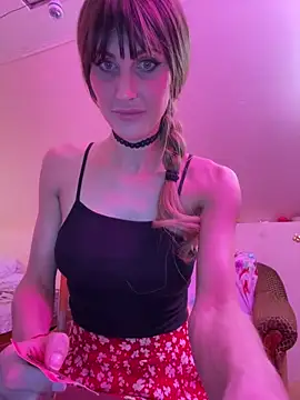 Snapshot of Kamila151 chatting on 01-20-25, 01:50 Kamila151 online show from 01-20-25, 01:50