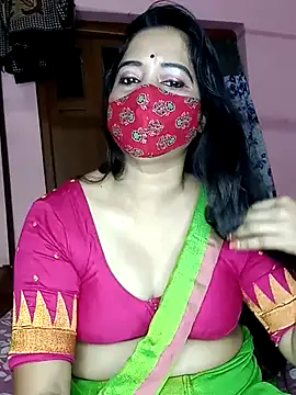 Snapshot of Lexi_Baby_ chatting on 10-24-25, 06:59 Lexi Baby online show from 10-24-25, 06:59