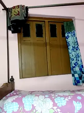 Snapshot of Lexi_Baby_ chatting on 10-31-25, 06:31 Lexi Baby online show from 10-31-25, 06:31