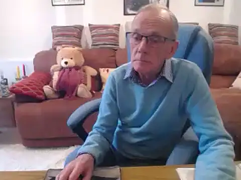 Ferret7777 online show from 02-12-25, 03:16