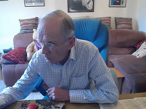 Ferret7777 online show from 10-15-25, 12:38