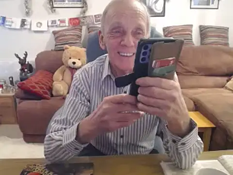 Ferret7777 online show from 12-19-25, 02:24