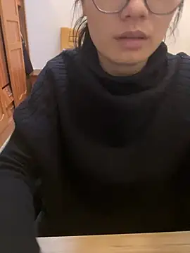 Bella0815 online show from 12-17-24, 03:28