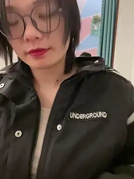 Bella0815 online show from 03-01-25, 08:13