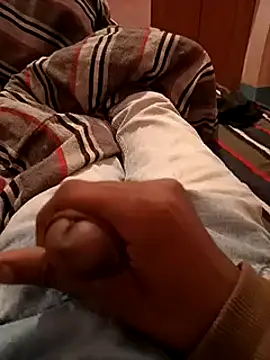 Snapshot of desicockblack chatting on 12-11-24, 12:23 desicockblack online show from 12-11-24, 12:23