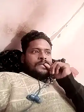 Snapshot of desicockblack chatting on 12-14-24, 12:33 desicockblack online show from 12-14-24, 12:33