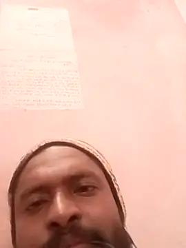 Snapshot of desicockblack chatting on 12-26-24, 06:12 desicockblack online show from 12-26-24, 06:12