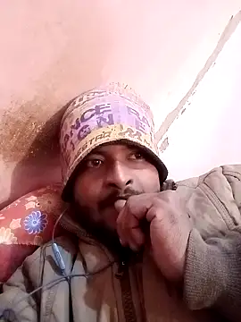 Snapshot of desicockblack chatting on 01-08-25, 03:50 desicockblack online show from 01-08-25, 03:50