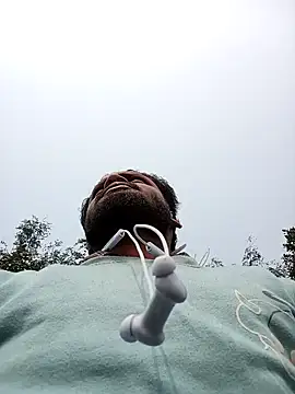 Snapshot of desicockblack chatting on 01-27-25, 05:14 desicockblack online show from 01-27-25, 05:14