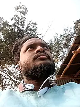 Snapshot of desicockblack chatting on 01-27-25, 09:44 desicockblack online show from 01-27-25, 09:44