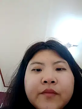 Snapshot of hello098712 chatting on 01-21-25, 01:43 hello098712 online show from 01-21-25, 01:43