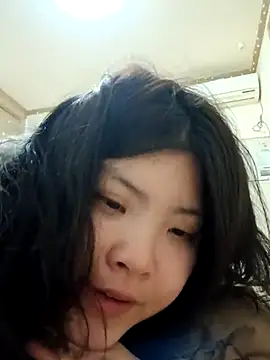 Snapshot of hello098712 chatting on 02-24-25, 10:26 hello098712 online show from 02-24-25, 10:26