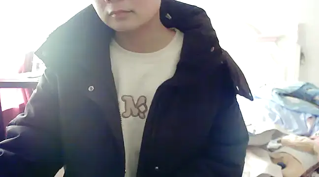 Snapshot of CN-Xiaoxi chatting on 12-22-24, 05:45 CN-Xiaoxi online show from 12-22-24, 05:45