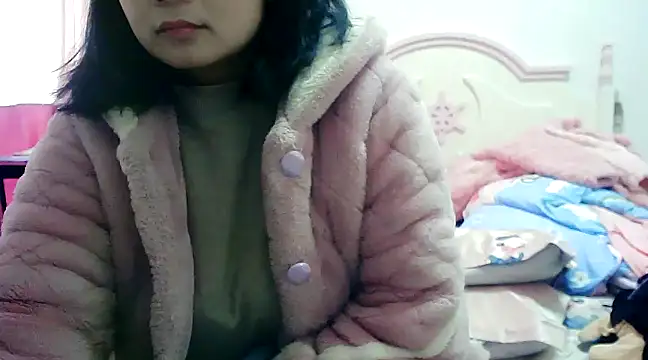 Snapshot of CN-Xiaoxi chatting on 01-03-25, 12:22 CN-Xiaoxi online show from 01-03-25, 12:22