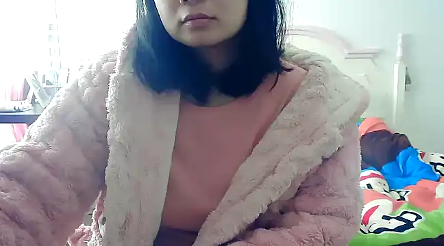 Snapshot of CN-Xiaoxi chatting on 02-15-25, 06:12 CN-Xiaoxi online show from 02-15-25, 06:12