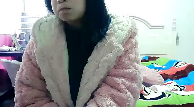 Snapshot of CN-Xiaoxi chatting on 03-02-25, 06:05 CN-Xiaoxi online show from 03-02-25, 06:05