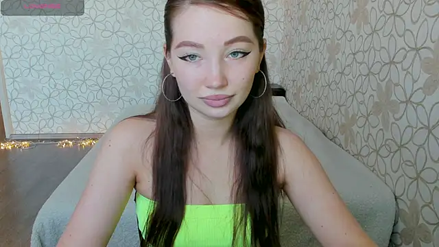 Snapshot of Lissa_Cristal chatting on 05-01-26, 08:30 Lissa Cristal online show from 05-01-26, 08:30