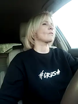 Milen Milf online show from 02-05-25, 11:44