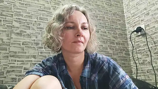 EdithManning online show from 01-13-25, 10:58