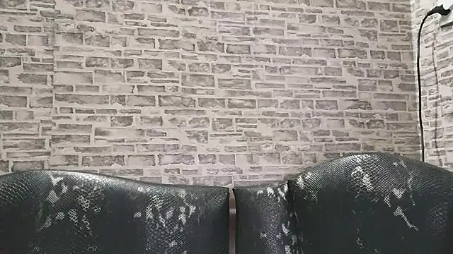 EdithManning online show from 03-11-25, 06:10