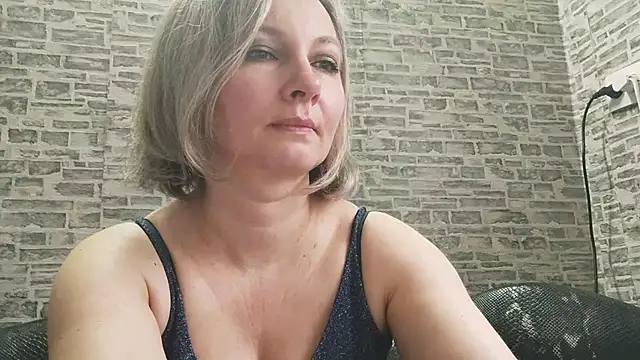 EdithManning online show from 03-18-25, 06:25