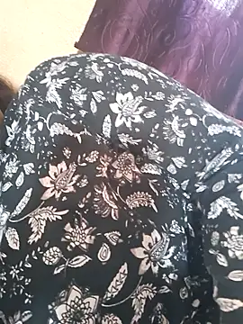 Hot-Anuska online show from 02-26-26, 09:52