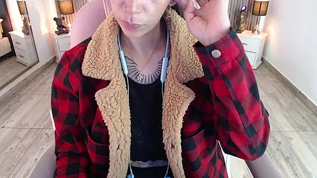 Sam mansson66 online show from 02-15-25, 12:22