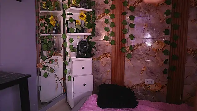 zoey-fox online show from 06-29-26, 12:39
