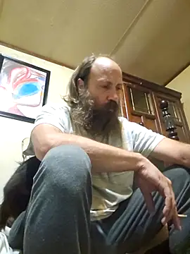 Snapshot of Beyond1978 chatting on 10-17-25, 11:40 Beyond1978 online show from 10-17-25, 11:40