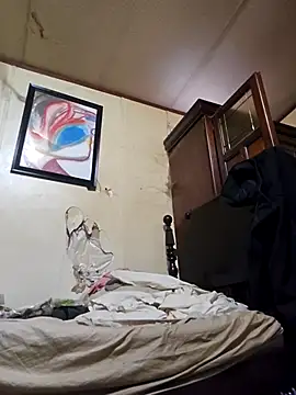 Snapshot of Beyond1978 chatting on 10-27-25, 05:28 Beyond1978 online show from 10-27-25, 05:28