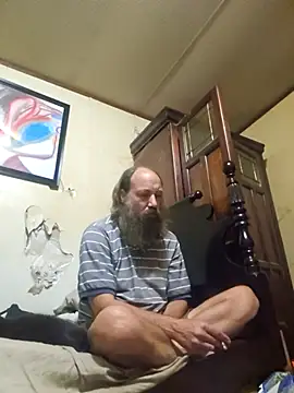 Snapshot of Beyond1978 chatting on 11-11-25, 12:43 Beyond1978 online show from 11-11-25, 12:43