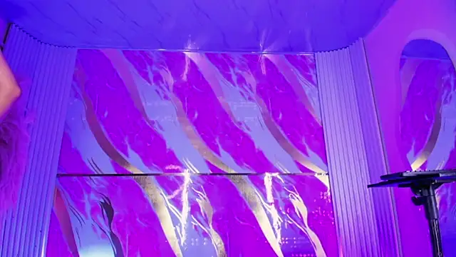 Snapshot of The_Babylon_of_girls chatting on 03-13-26, 11:17 The Babylon of girls online show from 03-13-26, 11:17