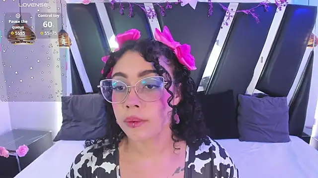 antonelllepiercee online show from 01-09-26, 11:35