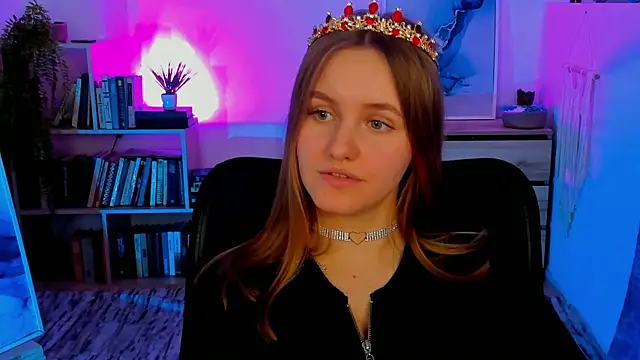 KellyPoter online show from 12-21-24, 09:25