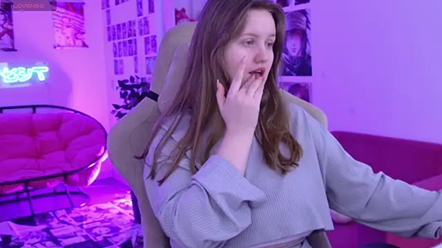 KellyPoter online show from 12-21-25, 09:05