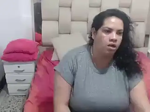 Candy and Jh0n online show from 01-09-25, 03:04