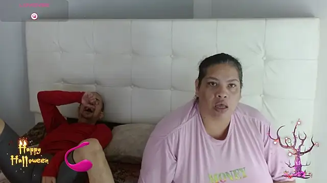 Candy and Jh0n online show from 10-14-25, 07:31