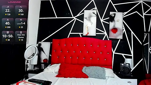 Samantha Collen online show from 01-04-25, 07:55