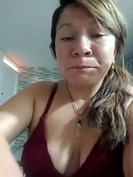 Skylar-Vox- online show from 02-14-25, 03:33