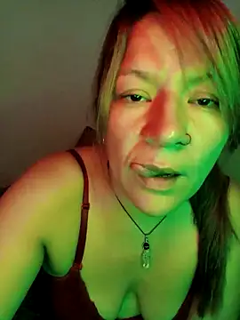 Skylar-Vox- online show from 02-19-25, 01:40