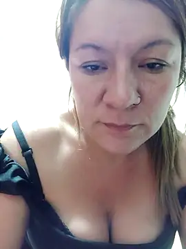 Skylar-Vox- online show from 03-22-25, 08:08